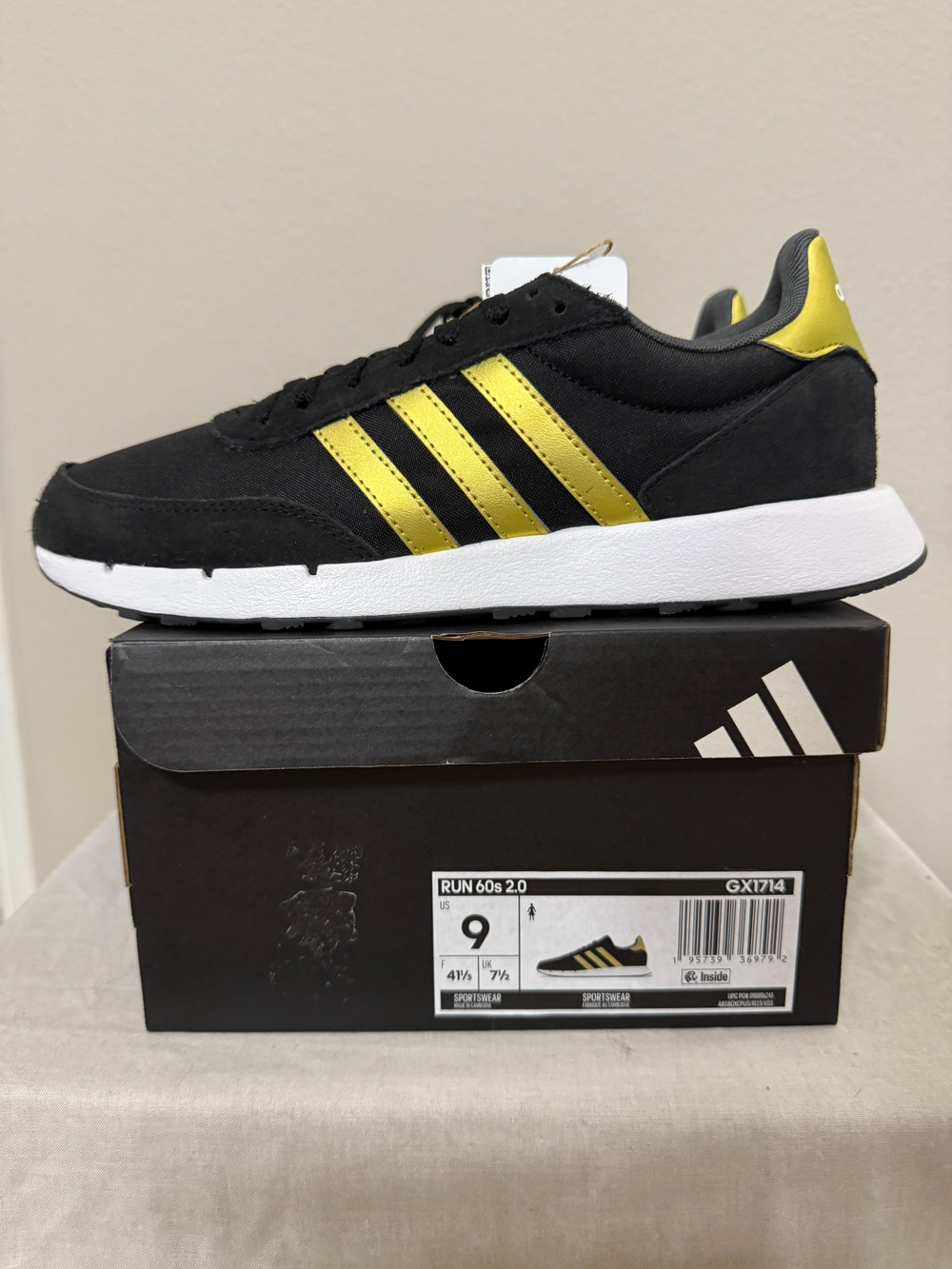 Adidas Run 60S 2.0 Black Yellow Running Shoes Size 9